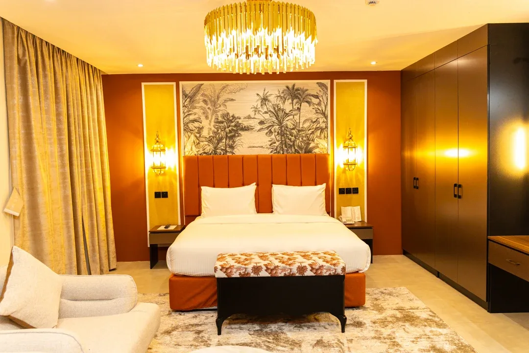 Grand Astoria Hotel