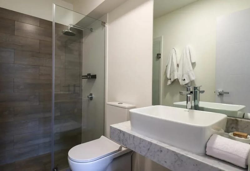 Minimalist 2BR in Miraflores