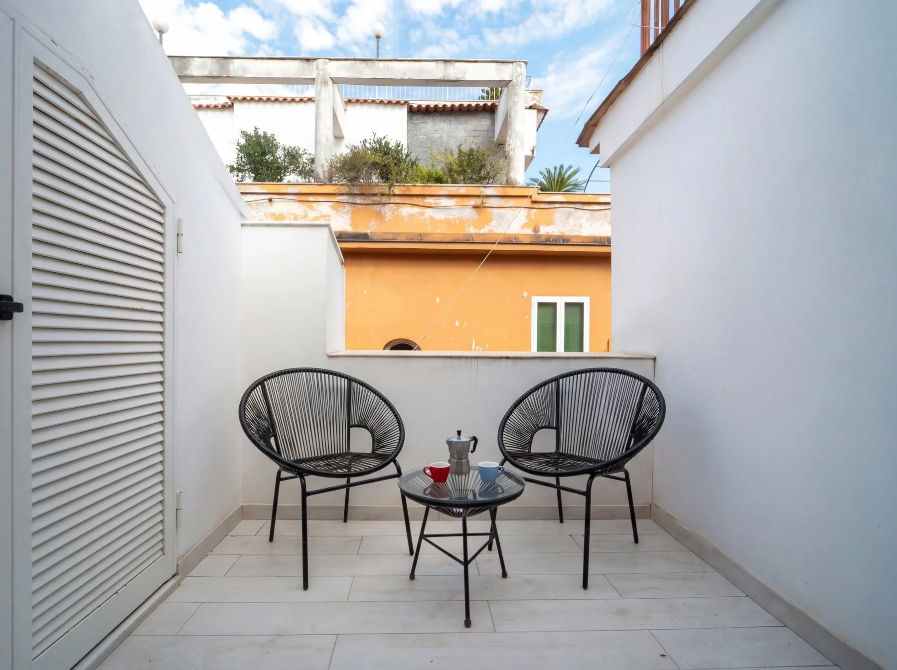 Chiaia Elegant Apartment 1