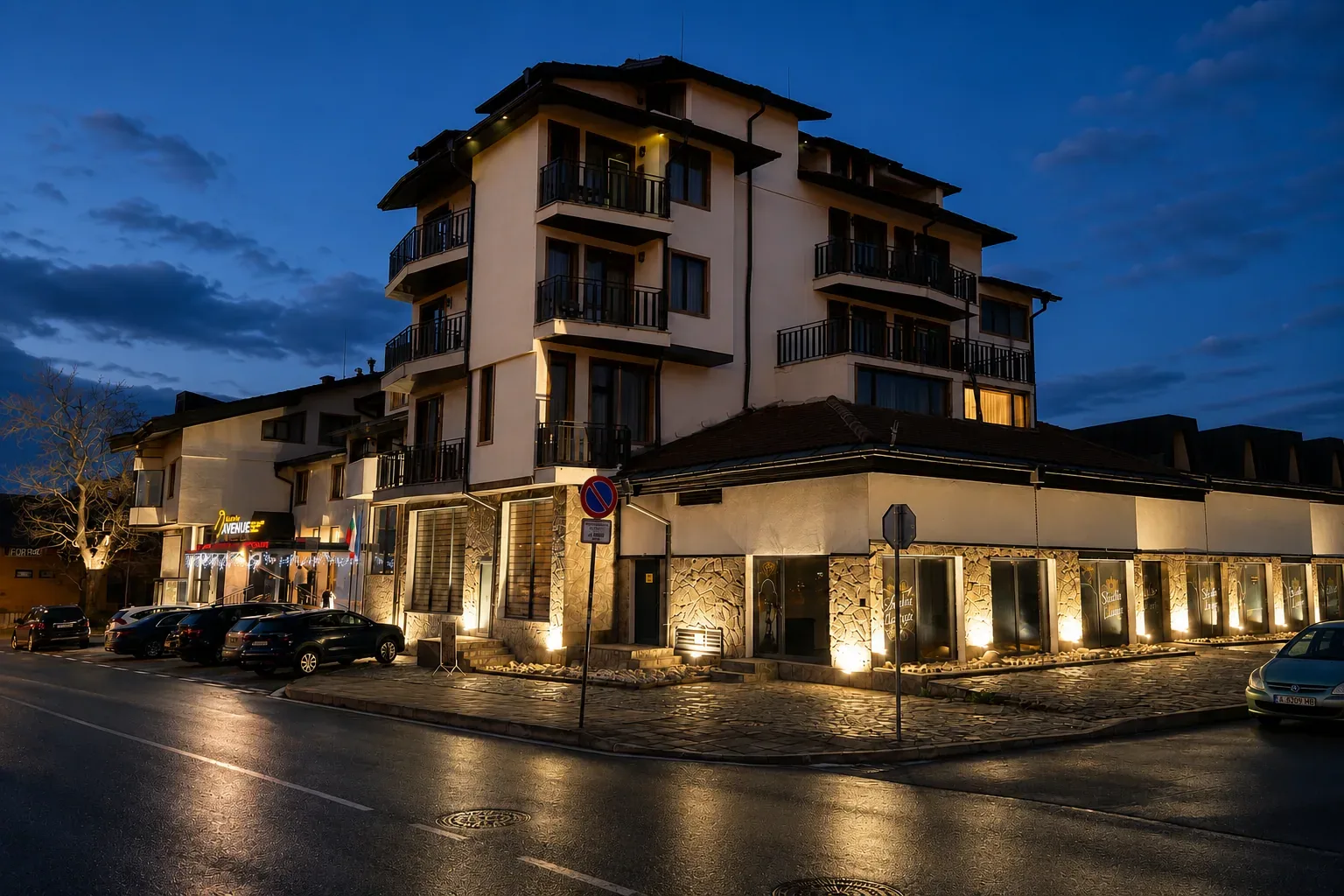 Riverside Boutique Hotel at night
