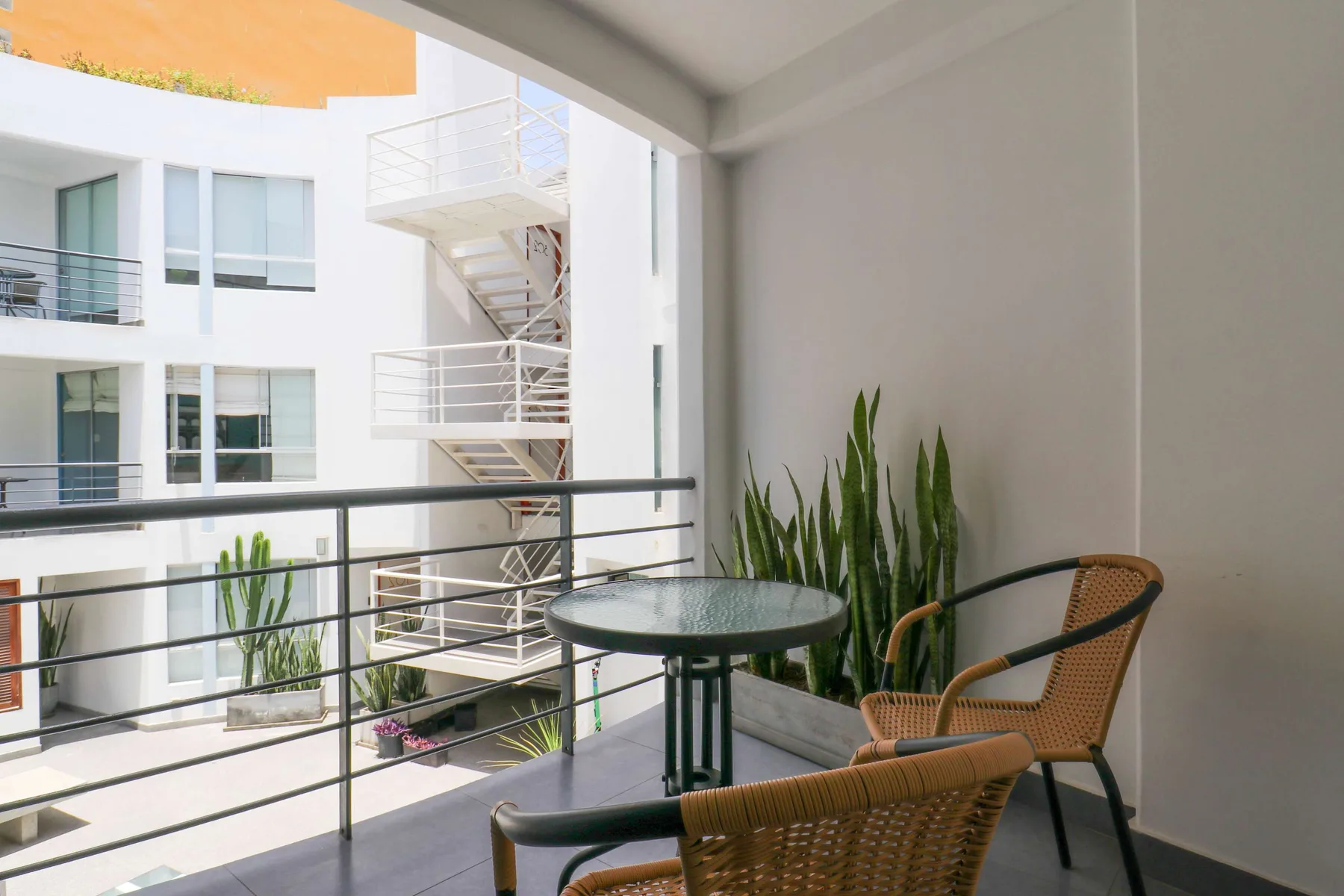 Trendy 3BR Getaway in Barranco’s Best Spot