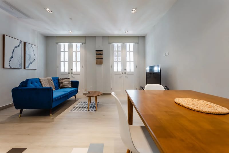 Premium 1BR in Casco Antiguo w/ Balcony