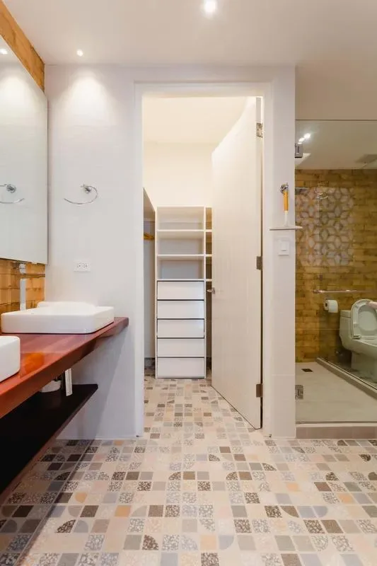 Premium 1BR in Casco Antiguo w/ Balcony