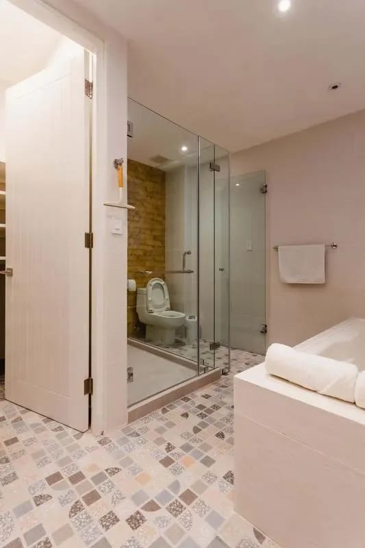 Premium 1BR in Casco Antiguo w/ Balcony