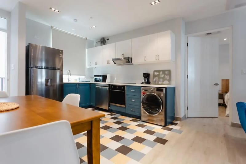 Premium 1BR in Casco Antiguo w/ Balcony