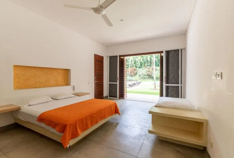 Astonishing 5BR House w/ pool in Anapoima
