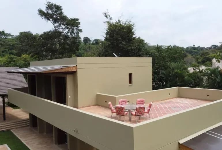 Astonishing 5BR House w/ pool in Anapoima