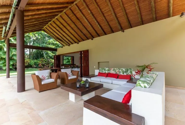 Astonishing 5BR House w/ pool in Anapoima