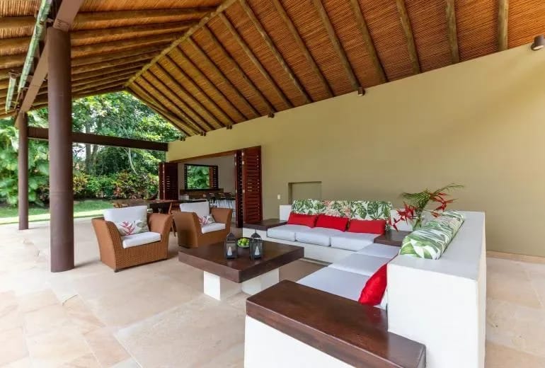 Astonishing 5BR House w/ pool in Anapoima