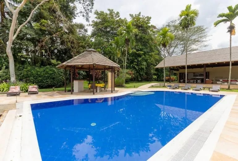 Astonishing 5BR House w/ pool in Anapoima