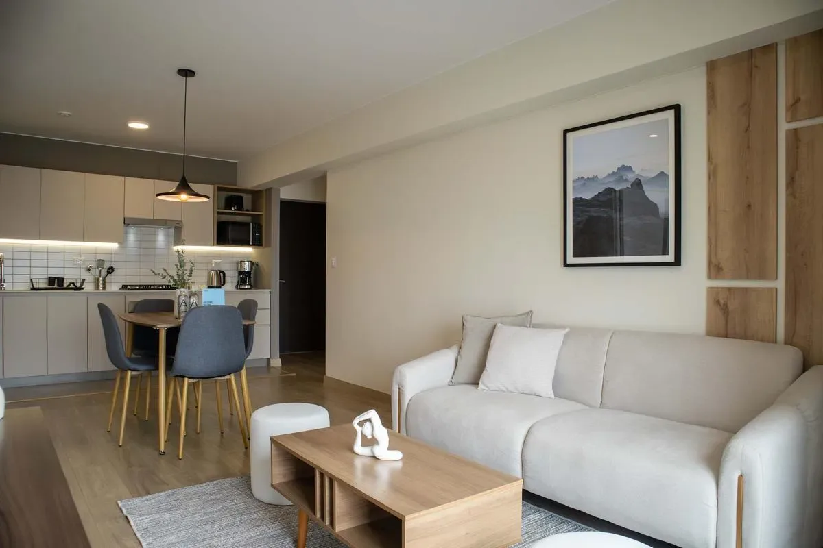 Splendid 2BR with balcony in Miraflores