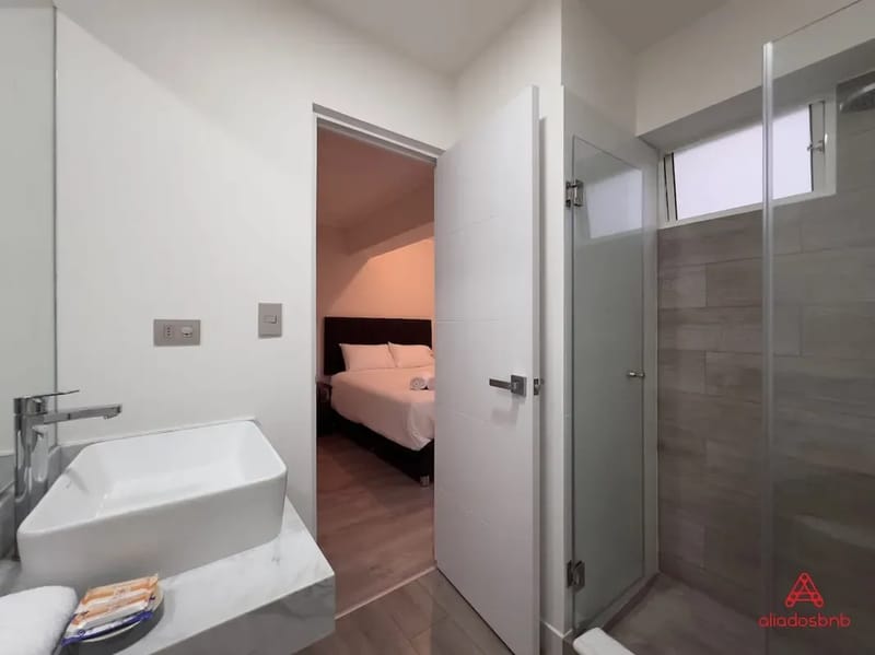 Exclusive 2BR Apartment in Miraflores-BHM 1009