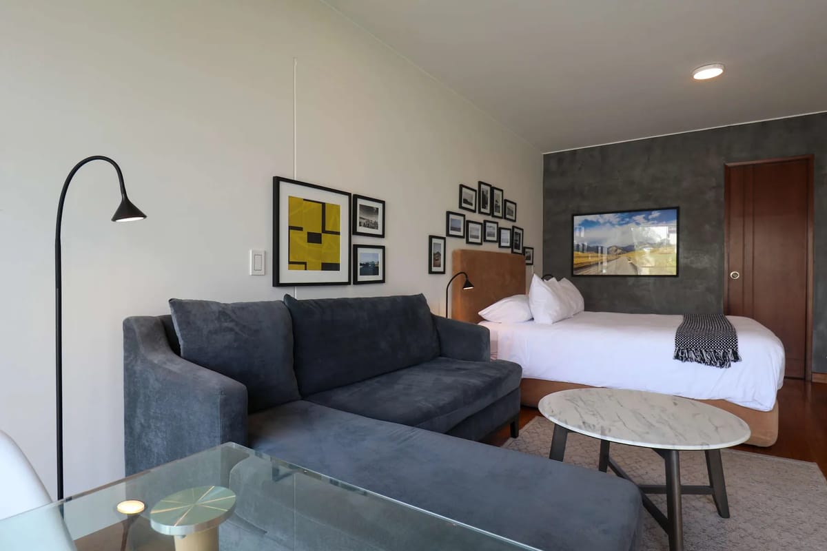 Hidden Gem Loft Near Barranco Boardwalk