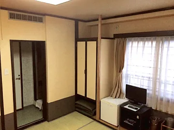 Japanese-style room (currently not for sale)