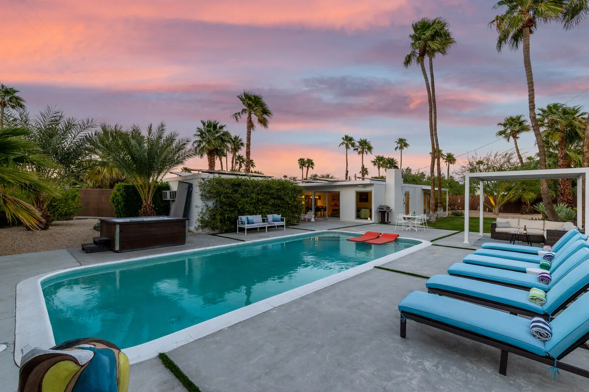 Spencer Palms