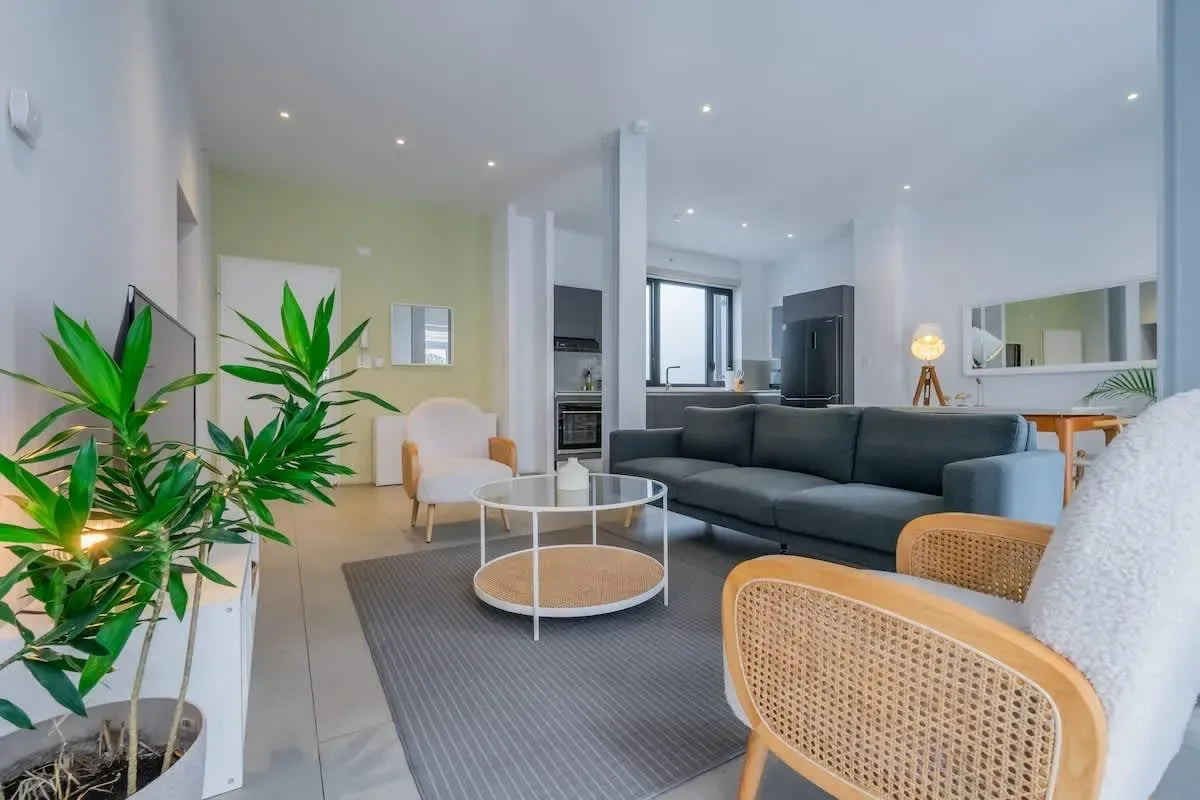 Spacious 2BR in Casco Antiguo w/ Rooftop