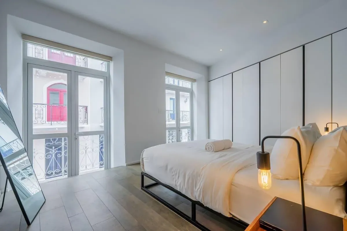 Spacious 2BR in Casco Antiguo w/ Rooftop