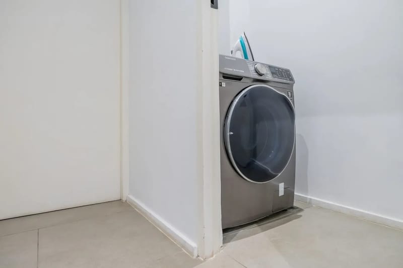 Spacious 2BR in Casco Antiguo w/ Rooftop
