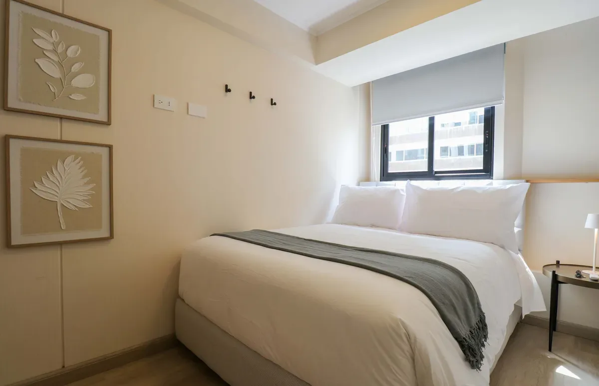 Upscale 3BR w/ AC & Balcony in Miraflores