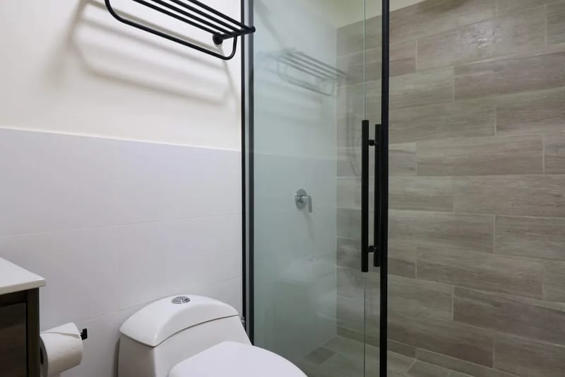 Upscale 3BR w/ AC & Balcony in Miraflores