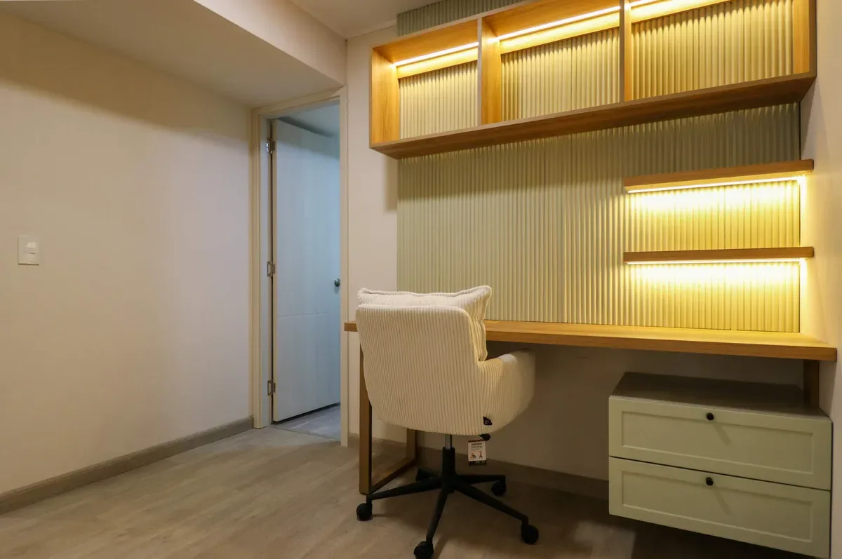 Upscale 3BR w/ AC & Balcony in Miraflores