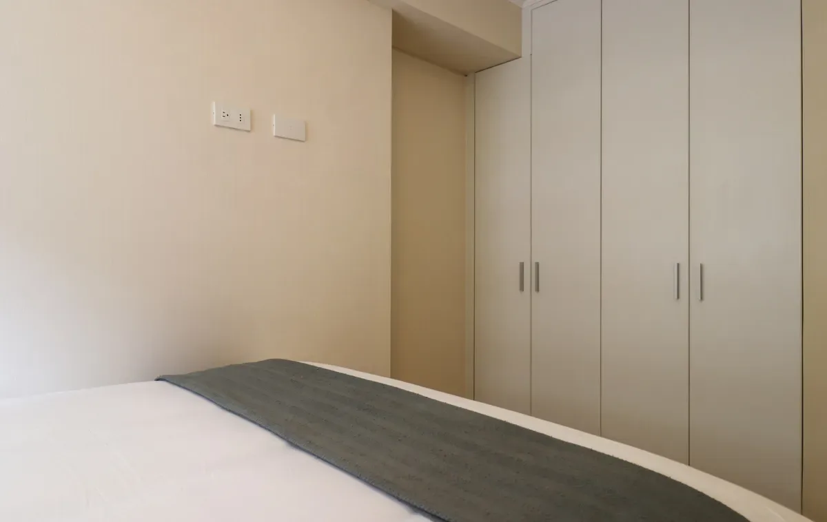 Upscale 3BR w/ AC & Balcony in Miraflores