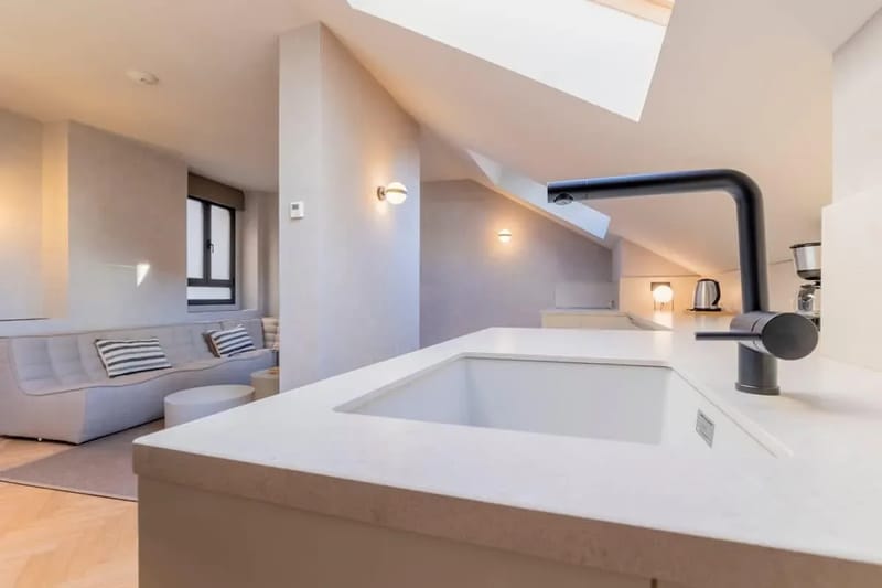 Penthouse Living at Palacio Real