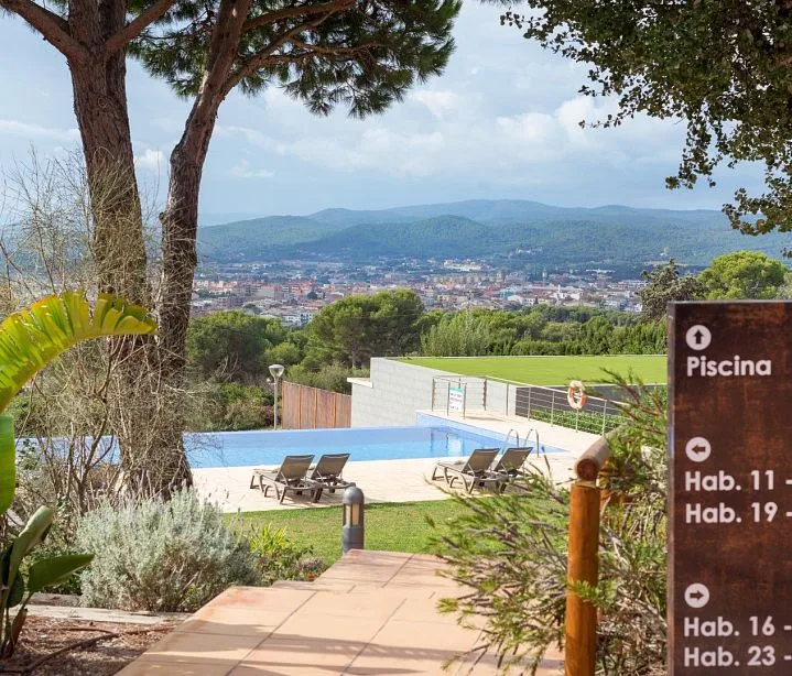 Jardín y escalones