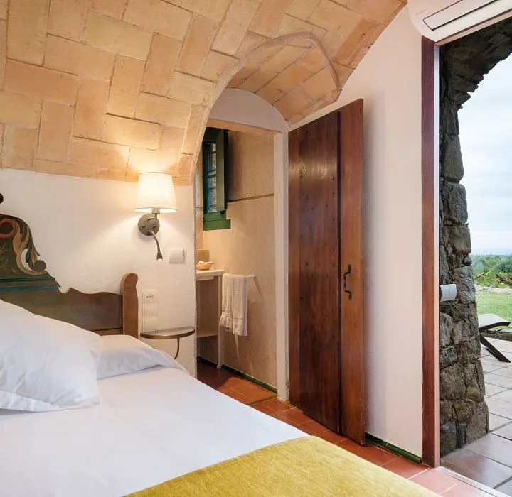 Habitación Masía Jardín con balcón