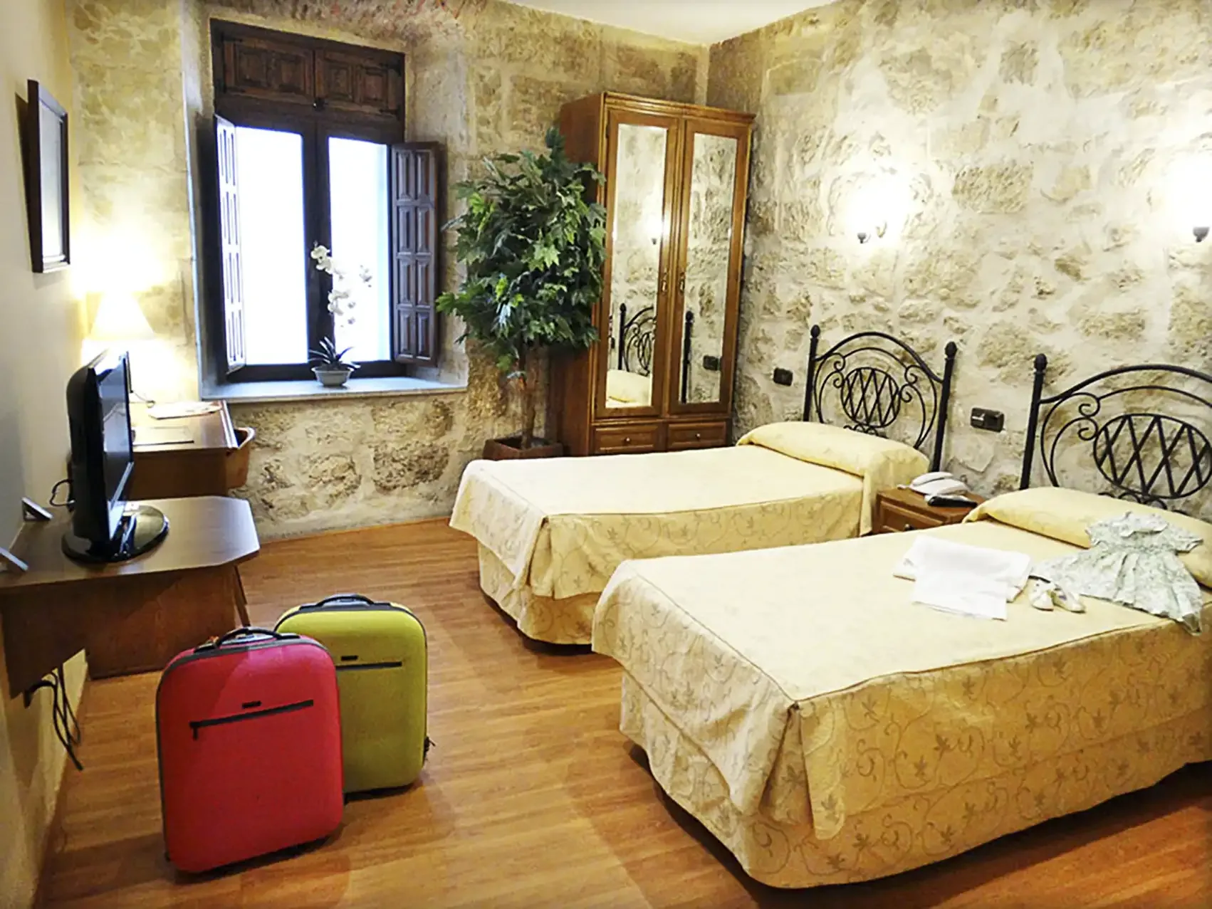 Property gallery image