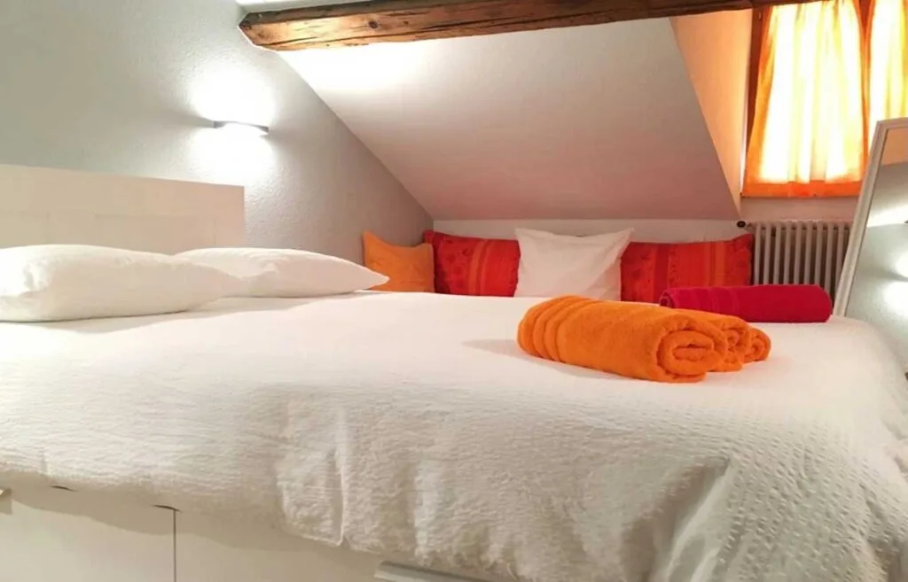 Triple room
