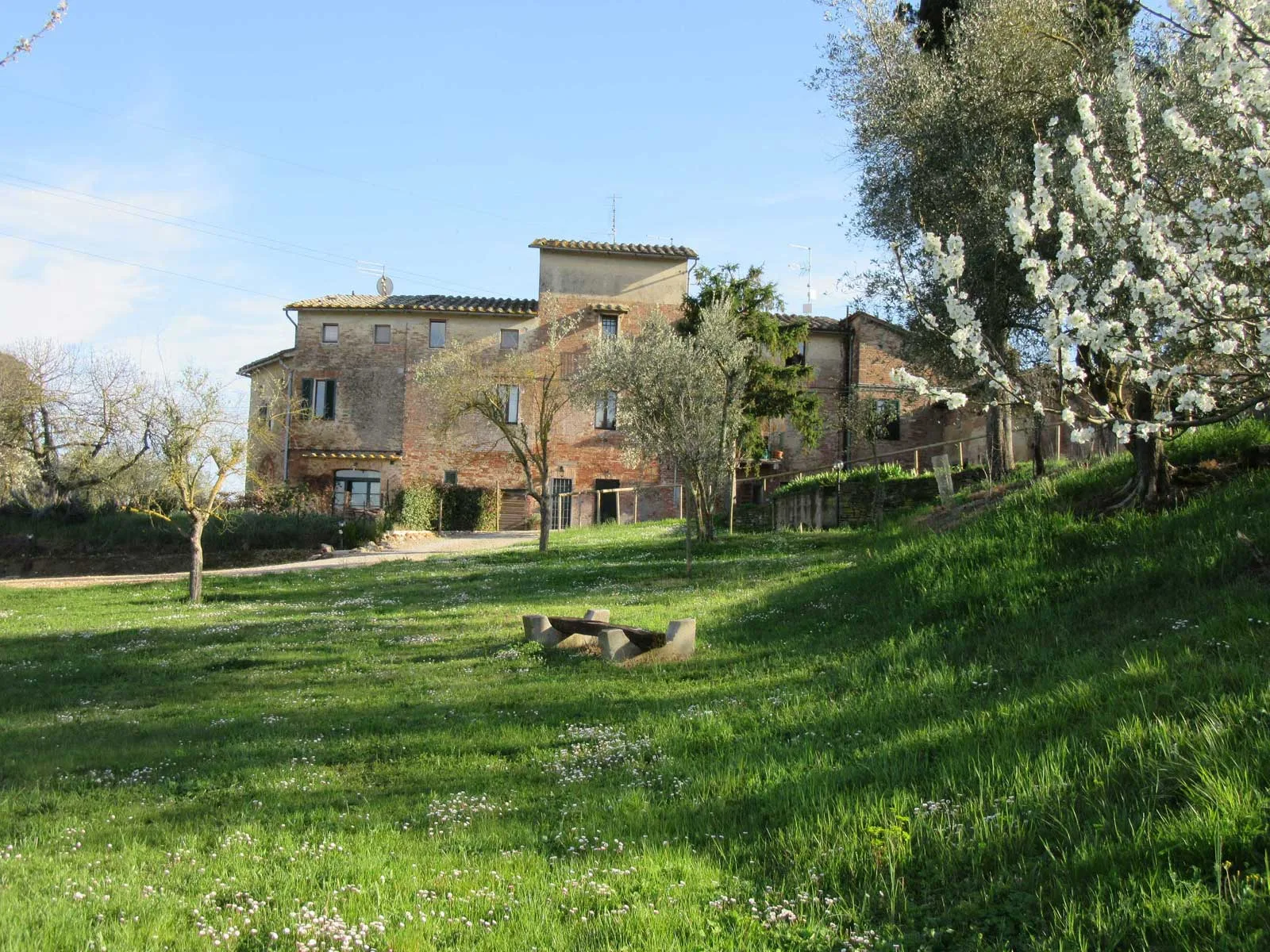 Main house containing guest rooms and apartments