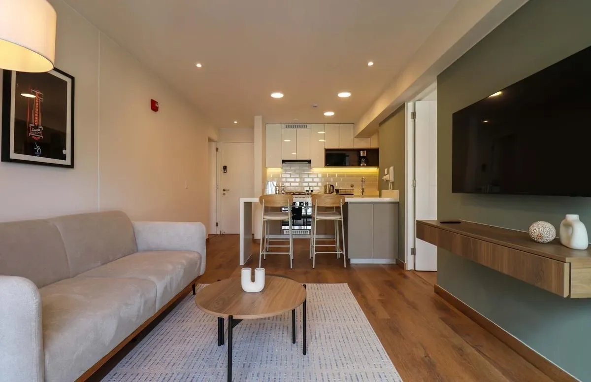 Ethereal 2BR w/ Balcony in Miraflores