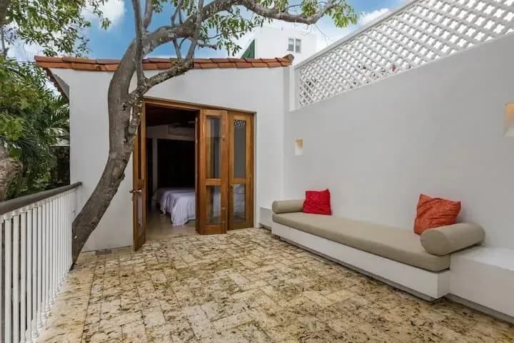 Luxurious House w/ Fantastic Pool in Cartagena