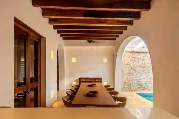 Luxurious House w/ Fantastic Pool in Cartagena
