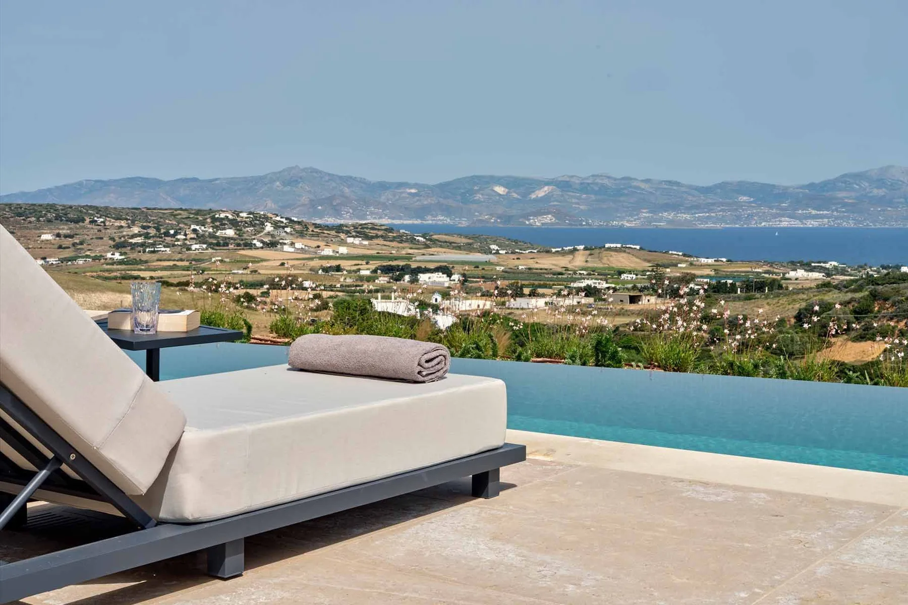 Paros luxury villa Eurydice in Kostos - 2