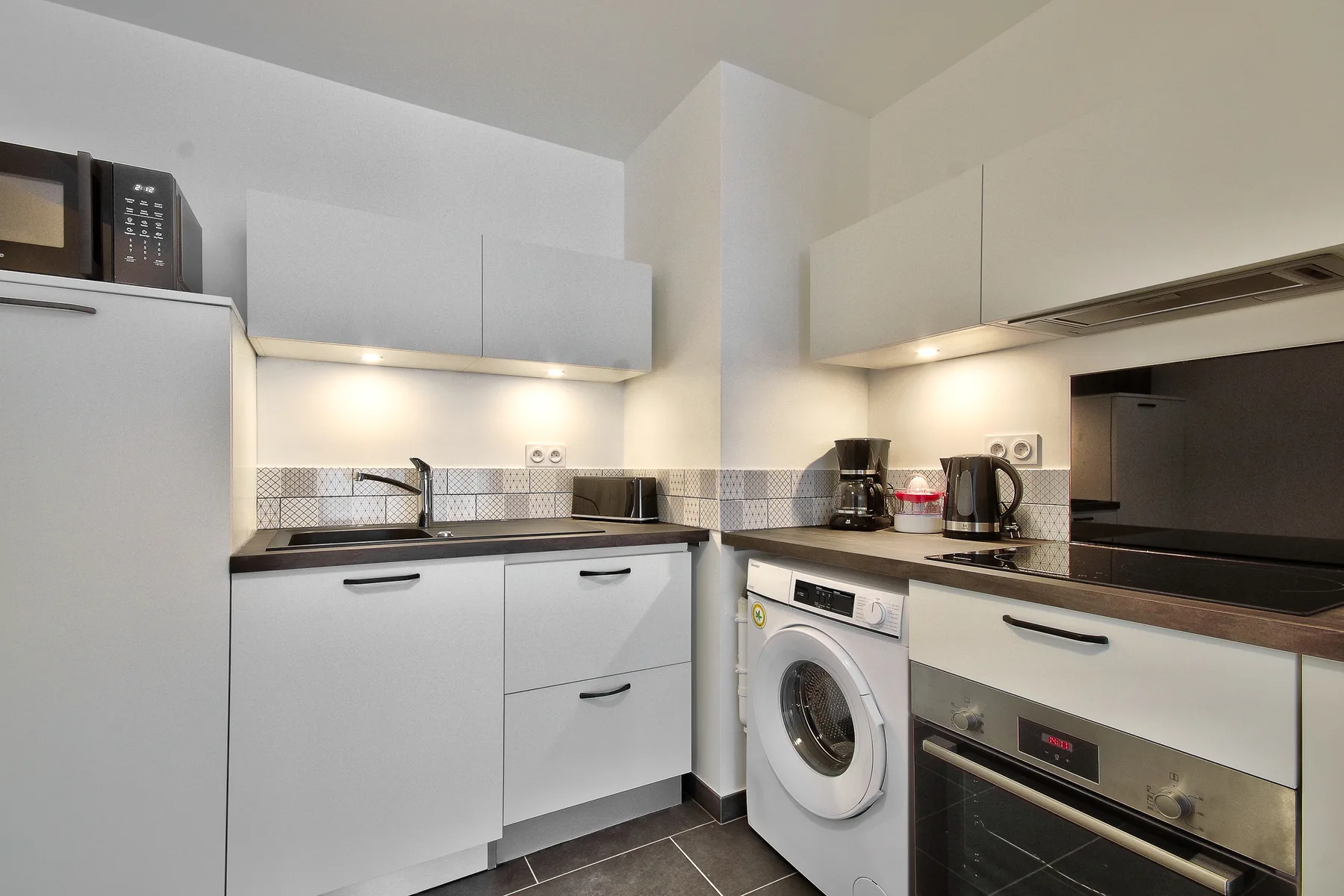 Ecapade apartment gallery photo