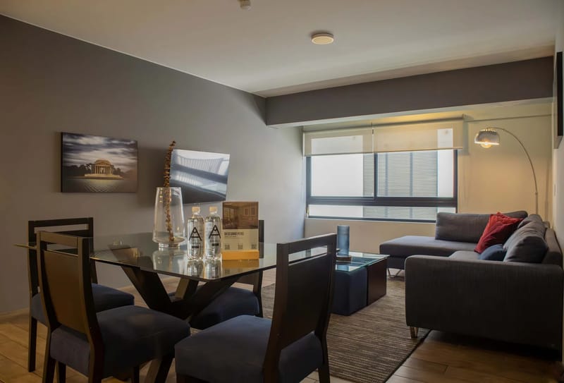 Artsy 2BR in the Heart of Miraflores