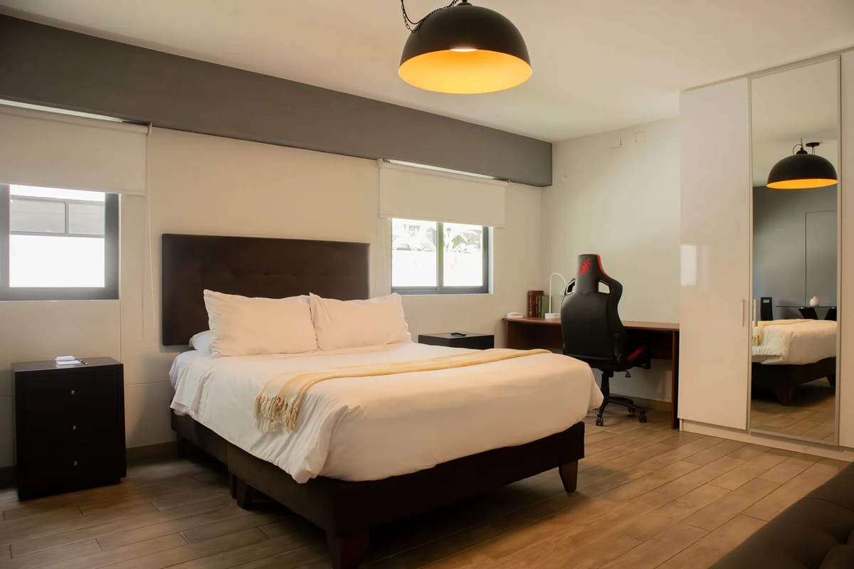 Artsy 2BR in the Heart of Miraflores