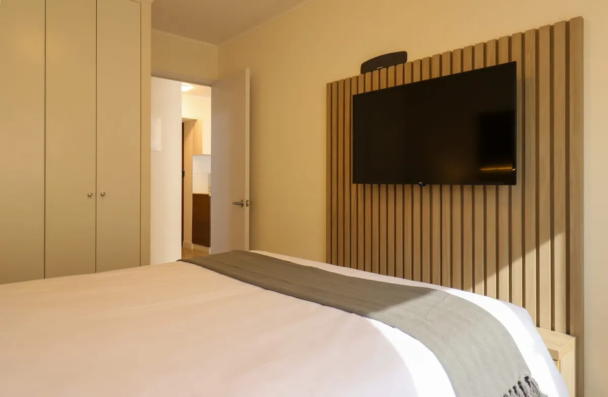 Stylish 1BR w/ Balcony in Trendy Barranco