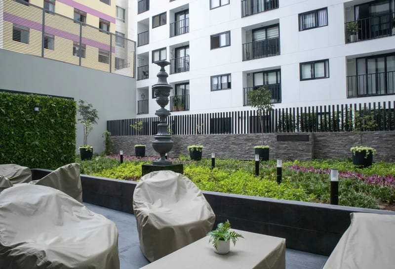Stylish 1BR w/ Balcony in Trendy Barranco