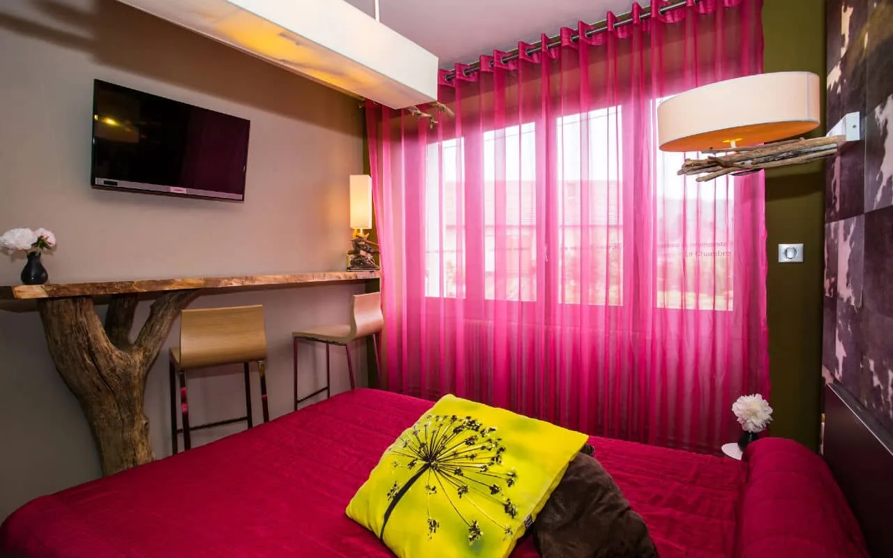 Double bed