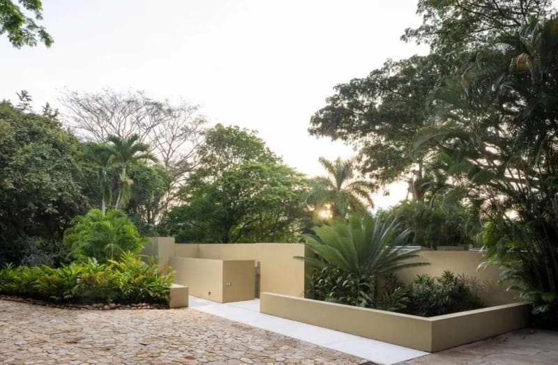 Astonishing 5BR House w/ pool in Anapoima