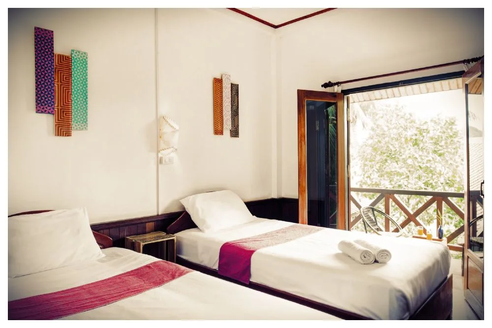 Standard balcony twin room