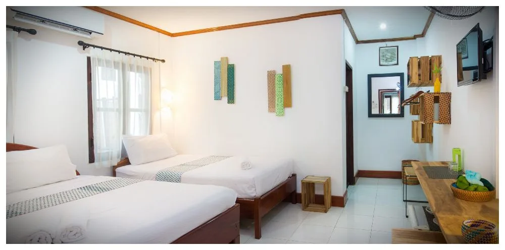 Deluxe family room