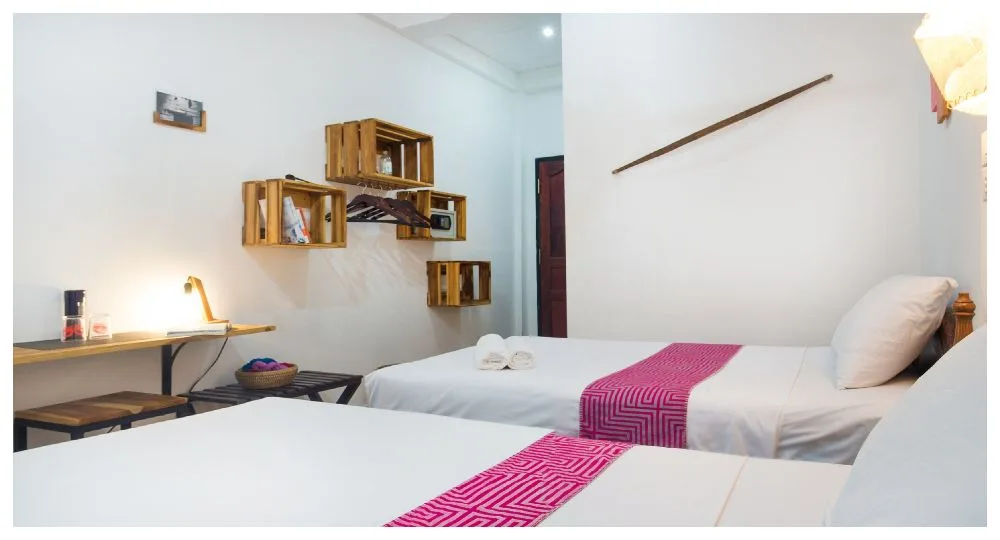 Standard twin room