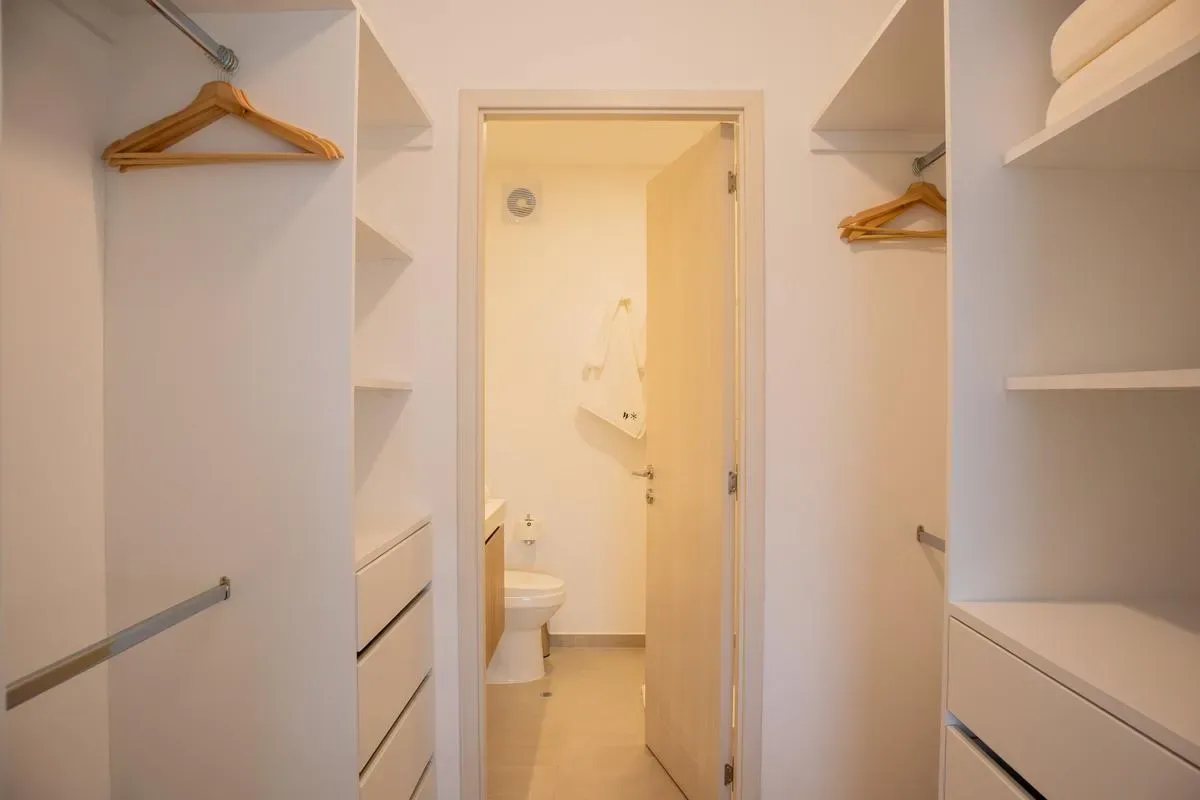 Elegant 2BR Apartment in Miraflores Steps from Larcomar
