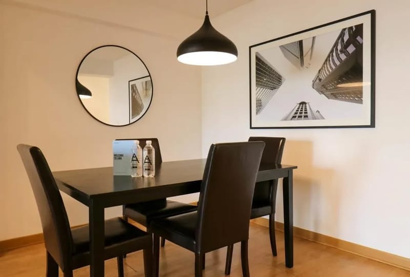 Lovely 3BR with Balcony in Miraflores