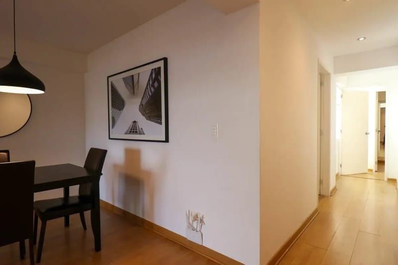 Lovely 3BR with Balcony in Miraflores