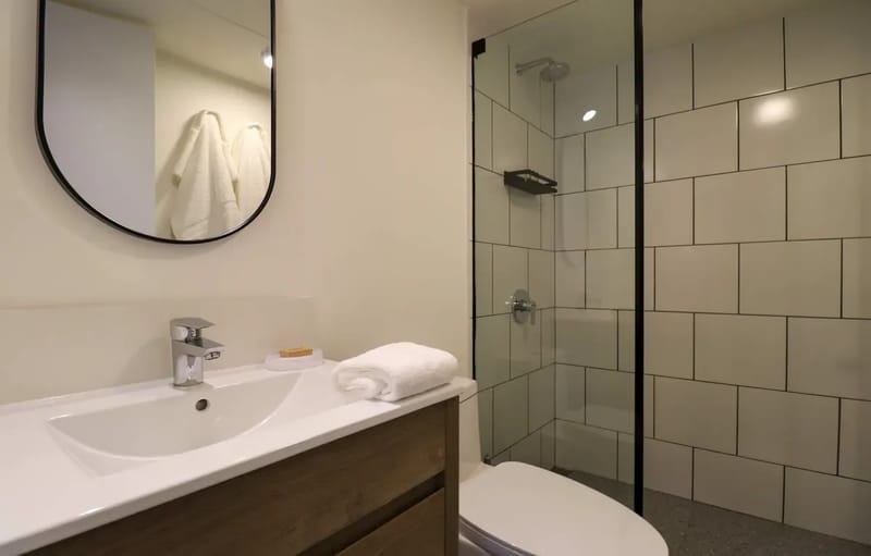 Graceful 2BR w/ Balcony in Miraflores